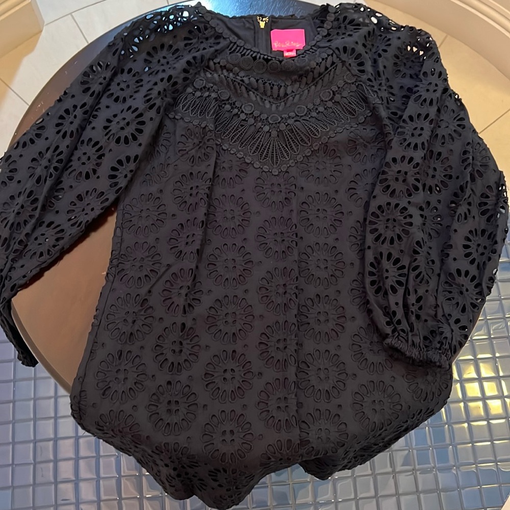 Lily Pulitzer Lace Dress (above knee) Size 8